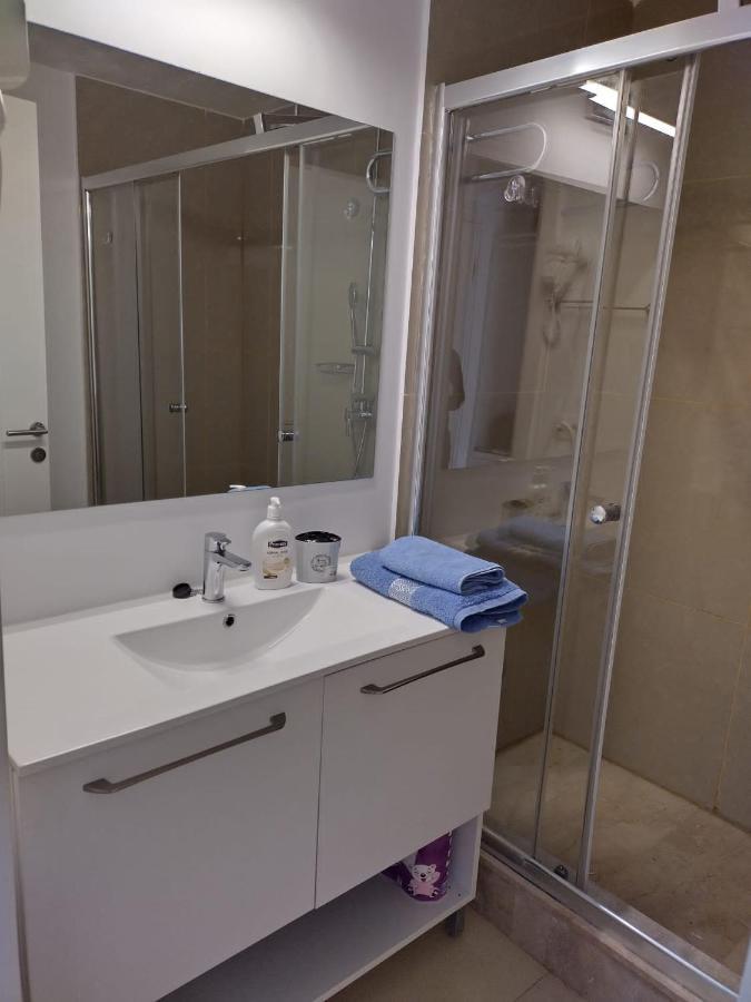 Blaxy Resort Stefi Cu Acces La Piscine Gratuit Douăzeci şi Trei August 外观 照片