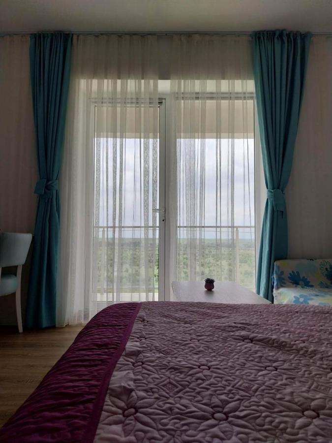 Blaxy Resort Stefi Cu Acces La Piscine Gratuit Douăzeci şi Trei August 外观 照片