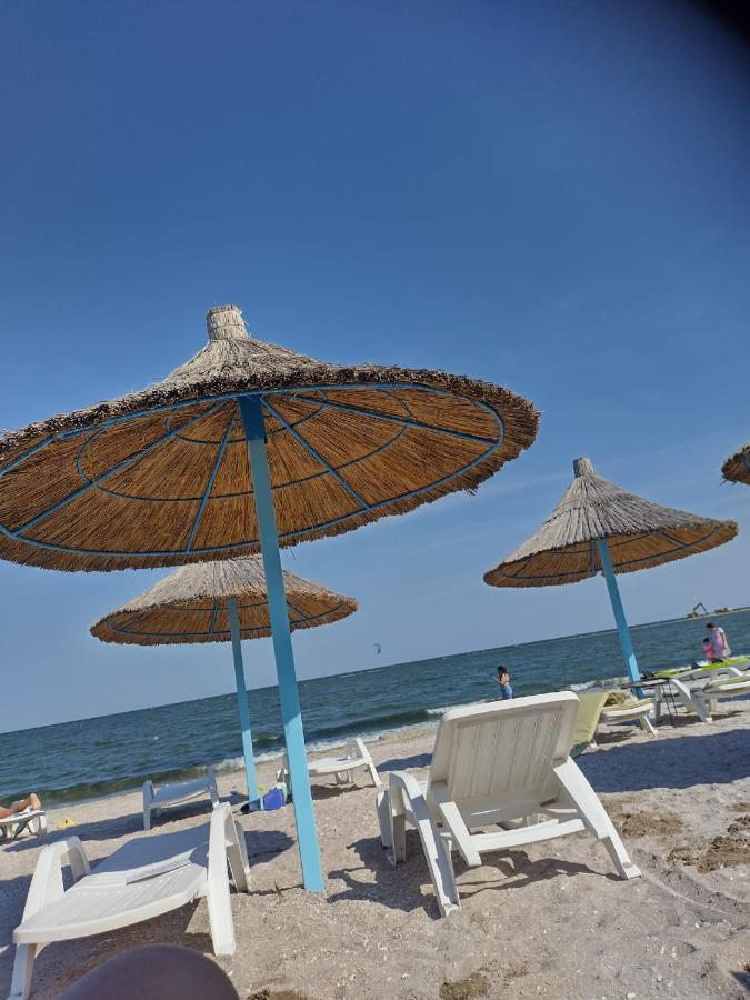 Blaxy Resort Stefi Cu Acces La Piscine Gratuit Douăzeci şi Trei August 外观 照片